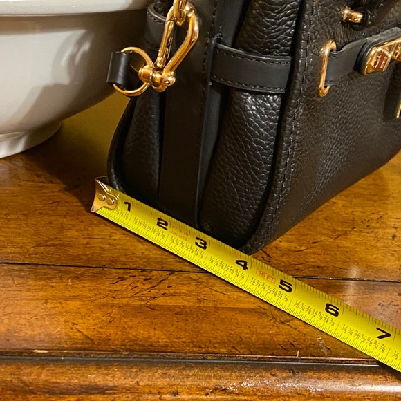 Coach Swagger Nubuck Pebble leather. - Picture 10 of 10